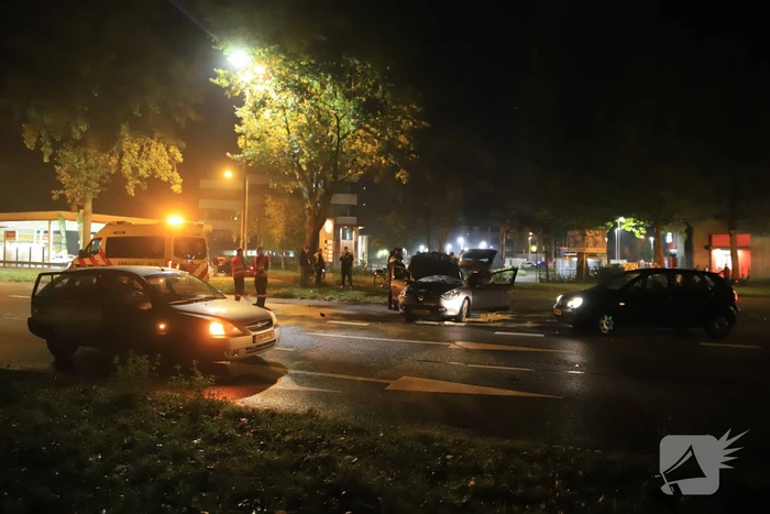 Ravage na botsing met meerdere personenauto's