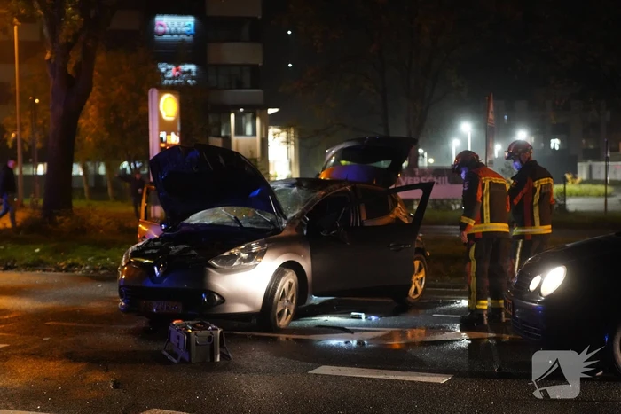 Ravage na botsing met meerdere personenauto's