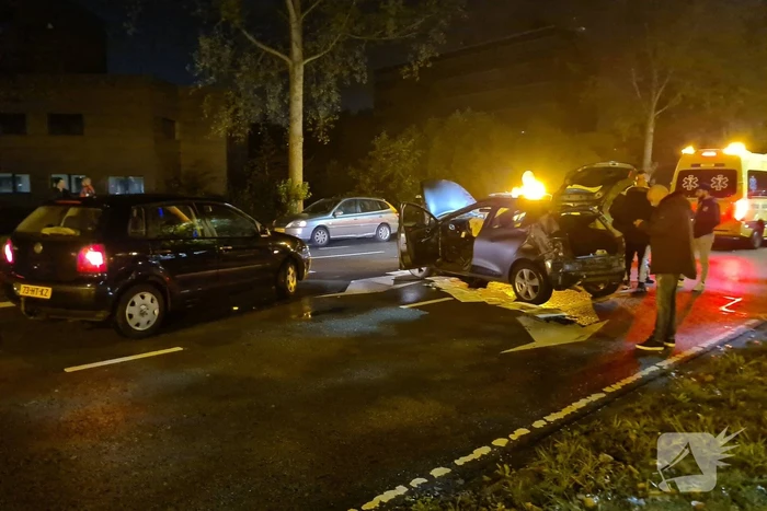 Ravage na botsing met meerdere personenauto's
