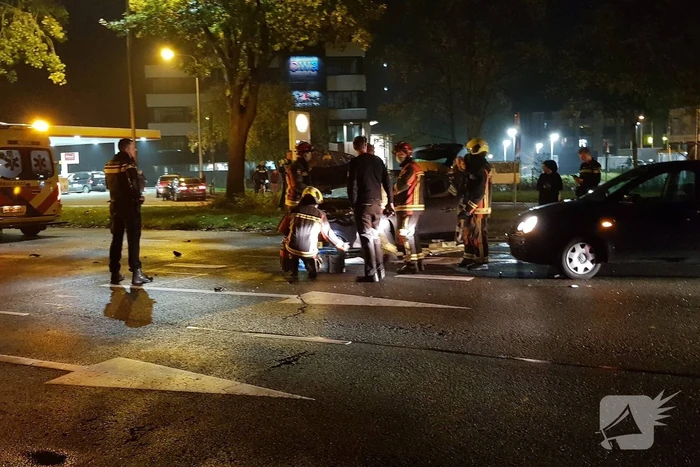 Ravage na botsing met meerdere personenauto's