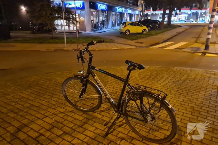 Fietser bezeerd enkel bij ongeval met auto