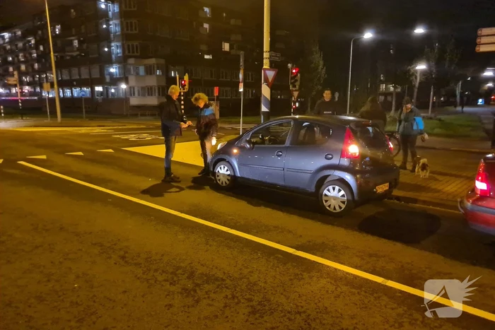 Fietser bezeerd enkel bij ongeval met auto
