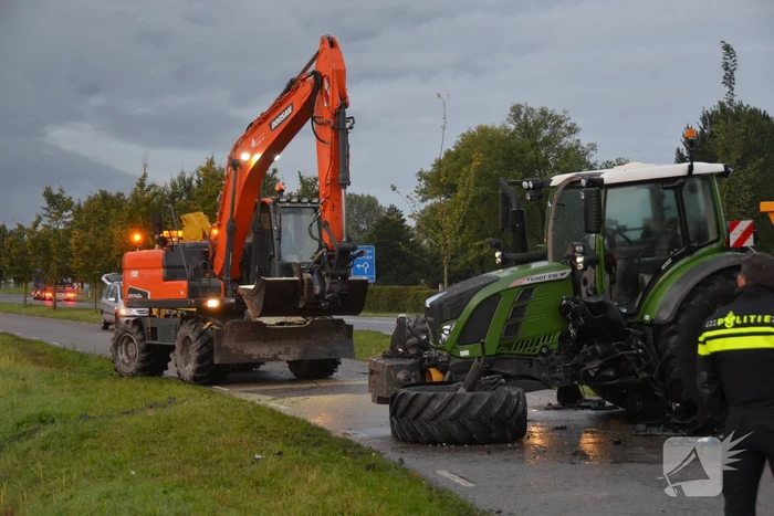 Bestuurder auto gewond bij botsing met tractor