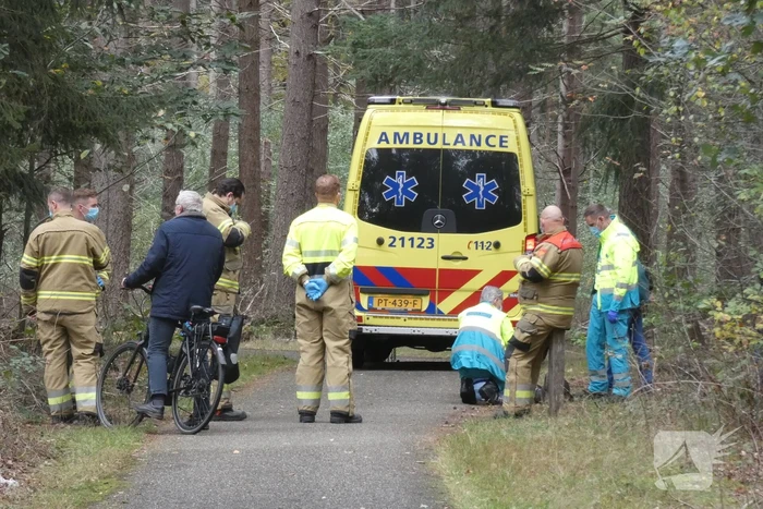 Persoon valt en raakt gewond