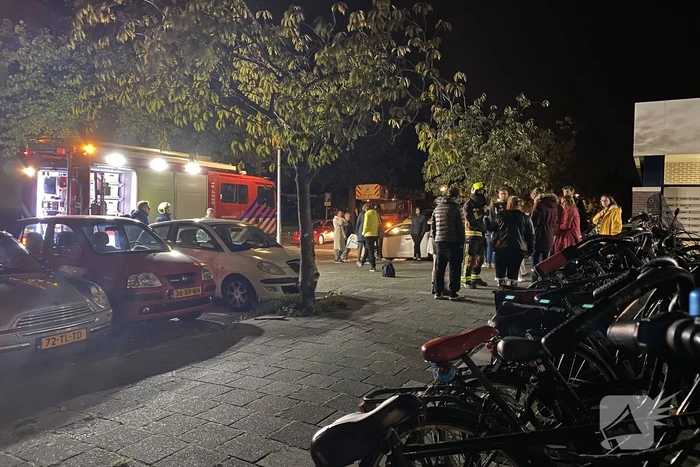 Meerdere bewoners geëvacueerd bij brand in appartementencomplex