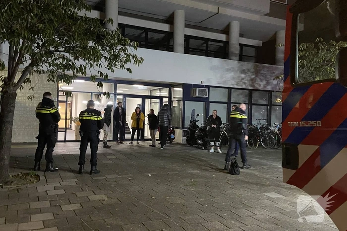 Meerdere bewoners geëvacueerd bij brand in appartementencomplex