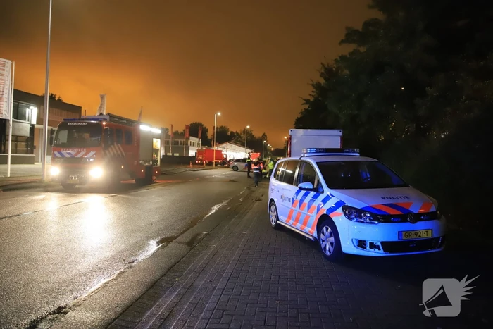 Grote brand in bedrijfspand