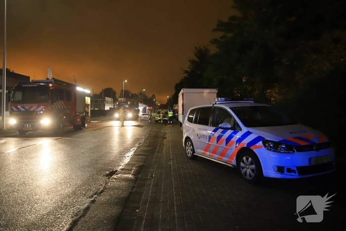 Grote brand in bedrijfspand