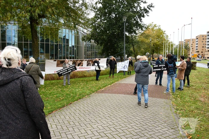 Demonstratie tegen slachten konikpaarden en heckrunderen Oostvaarderplassen