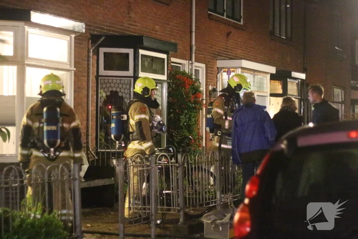 Brand in schoorsteen van woning