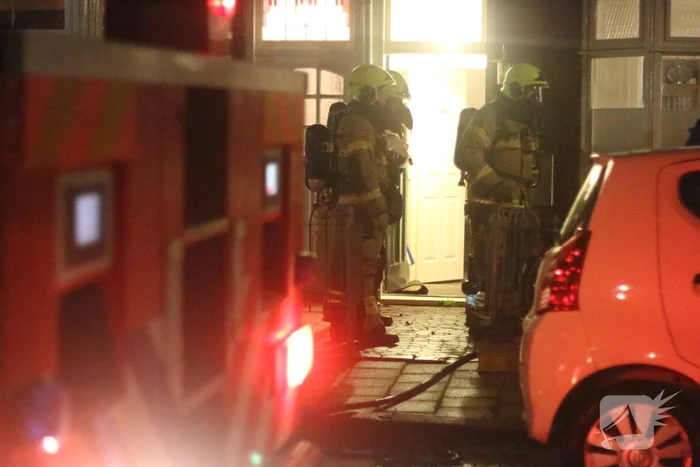 Brand in schoorsteen van woning