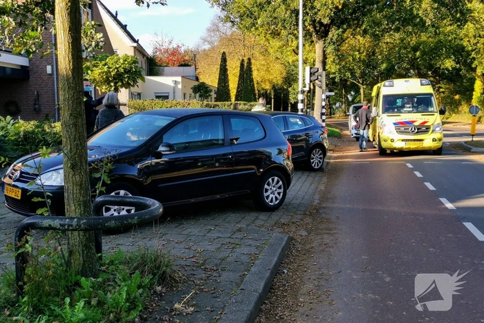Fietser gewond door aanrijding met auto