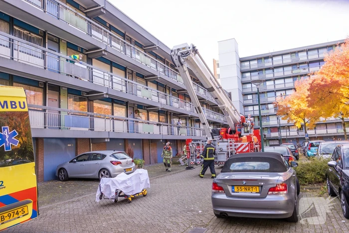 Traumahelikopter landt voor incident in flatwoning