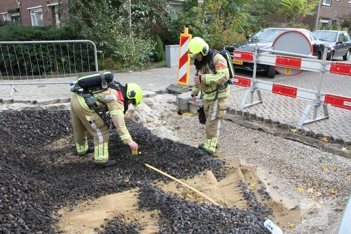 Gasleiding doormidden getrokken bij werkzaamheden