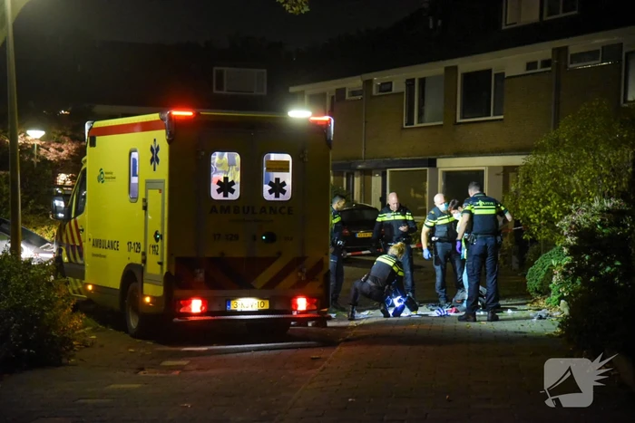 Man zwaargewond bij steekpartij