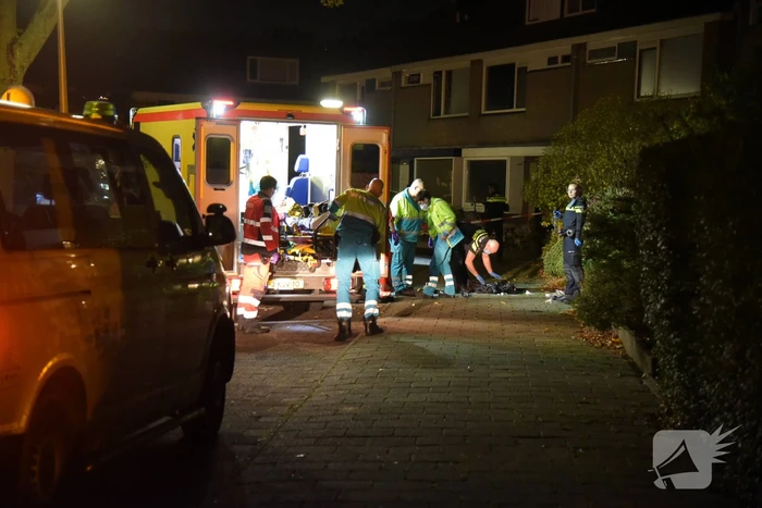 Man zwaargewond bij steekpartij