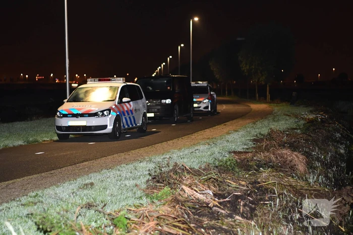 Grote zoekactie na aangetroffen kledingstukken
