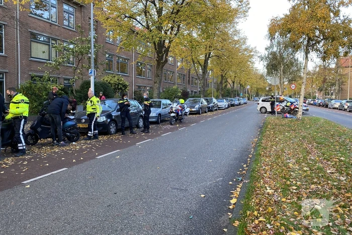 Ongeval tussen scooterrijder en fietsster