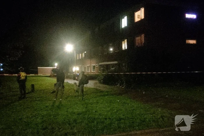 Mogelijk explosief en wietplantage aangetroffen naast uitgebrande woning