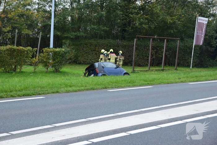 Gewonde bij aanrijding tussen personenauto en vrachtwagen