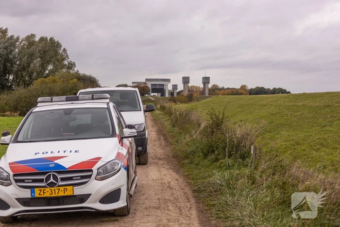 Stoffelijk overschot gevonden in Lek
