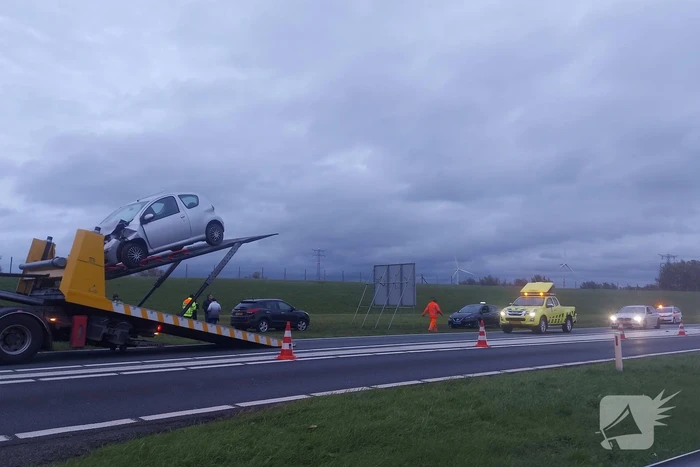 Veel schade bij ongeval tussen twee auto's