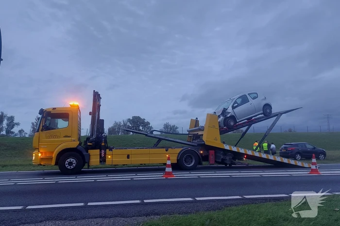Veel schade bij ongeval tussen twee auto's