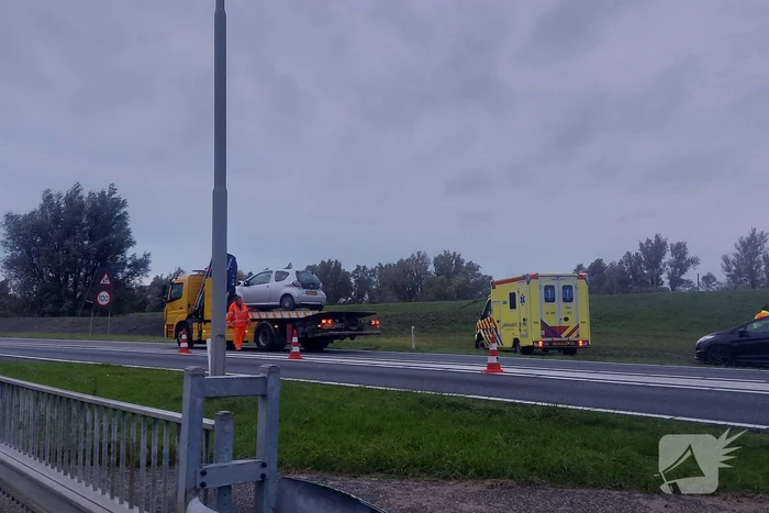 Veel schade bij ongeval tussen twee auto's