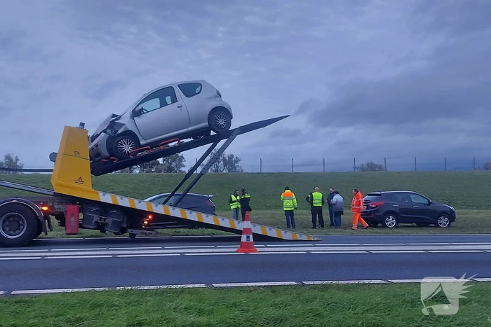 Veel schade bij ongeval tussen twee auto's