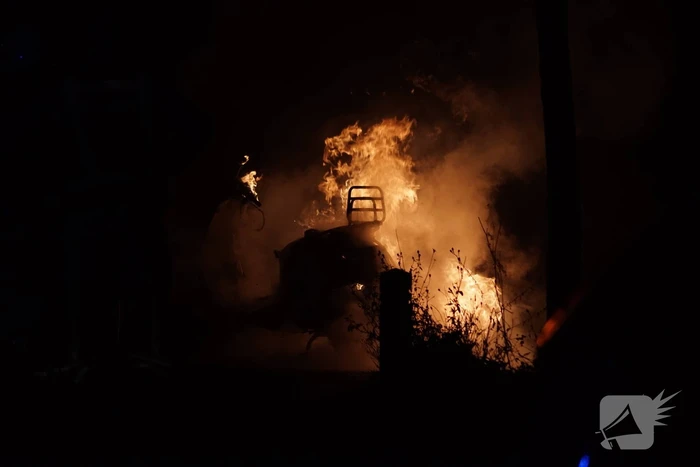 Scooter volledig uitgebrand