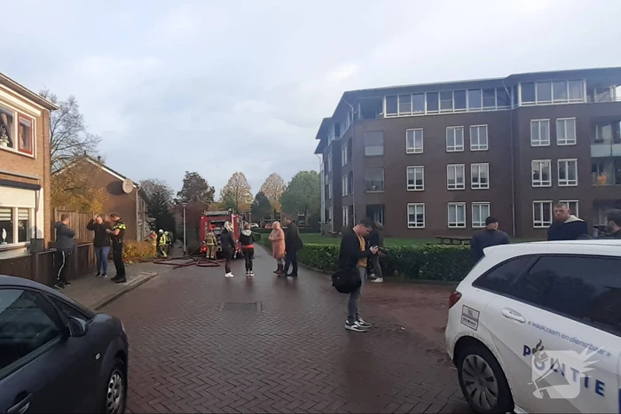 Camperbrand slaat over naar meerdere schuren