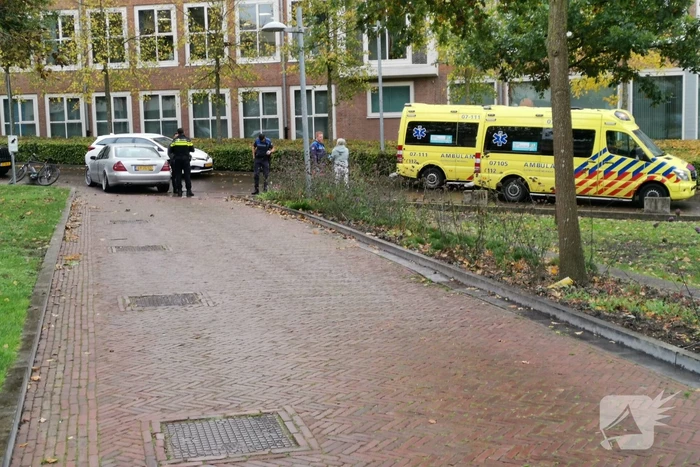 Fietser gewond na botsing met auto