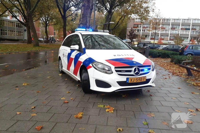 Persoon gewond na aanrijding met auto