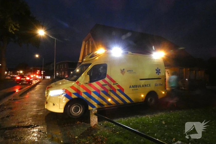 Gewonde bij aanrijding tussen scooter en fiets
