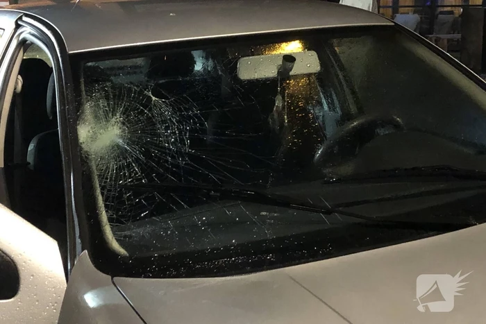 Voetganger gewond na aanrijding met personenauto op zebrapad