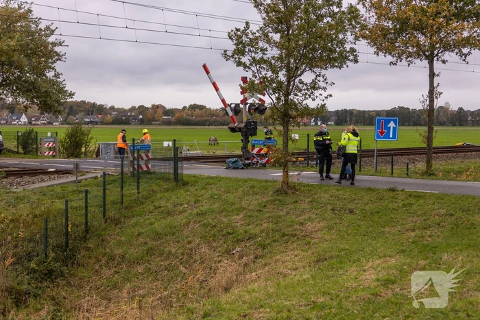 Geen treinverkeer door aanrijding met fietser