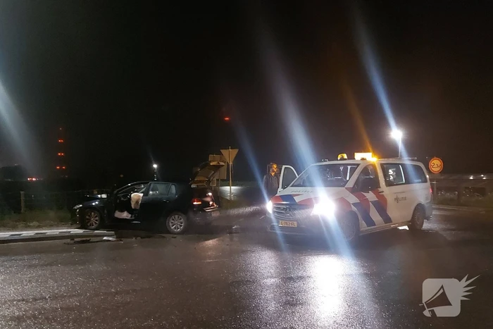 Twee voertuigen betrokken bij botsing