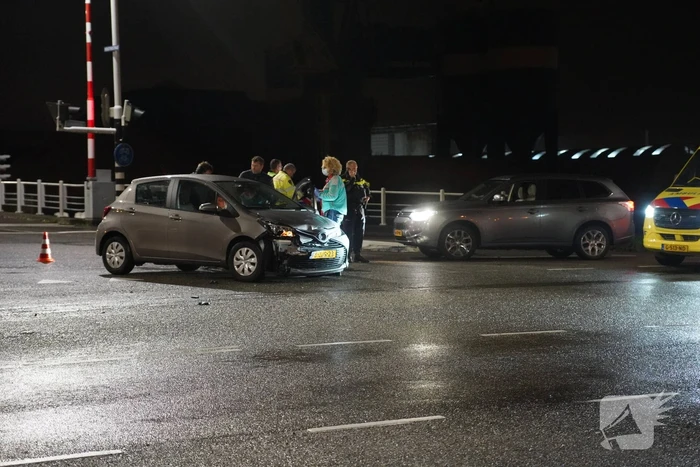 Schade aan politieauto na aanrijding