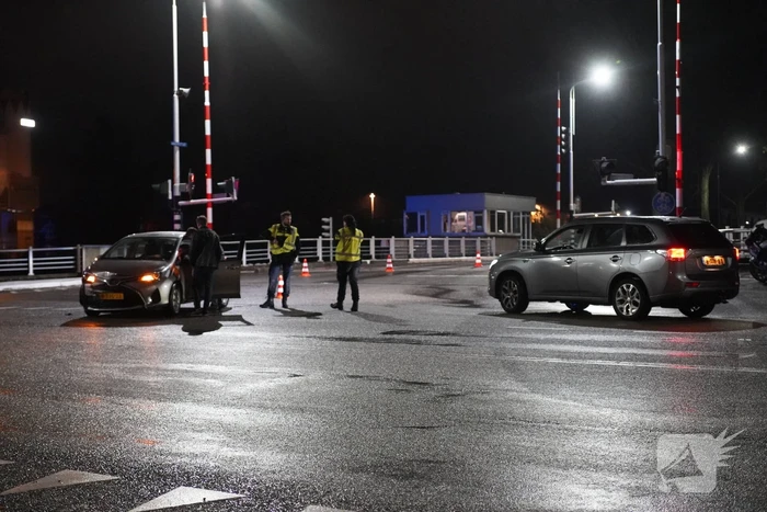 Schade aan politieauto na aanrijding