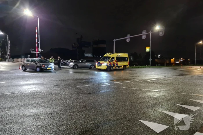 Schade aan politieauto na aanrijding