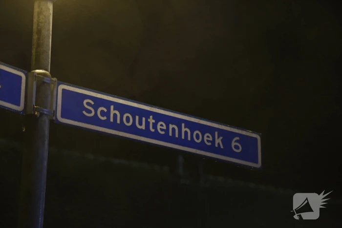 Geparkeerde auto gaat in vlammen op