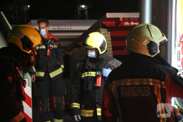 Brand in grote papiercontainer