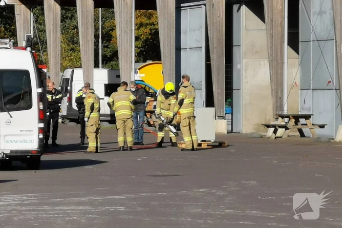 Brandweer knipt aangetroffen kluis open