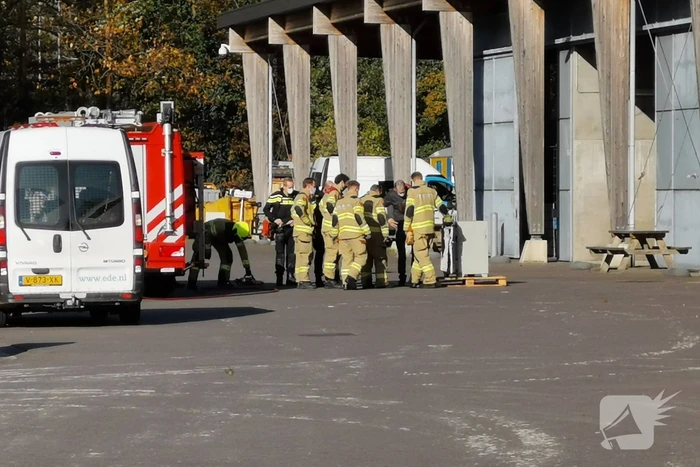 Brandweer knipt aangetroffen kluis open
