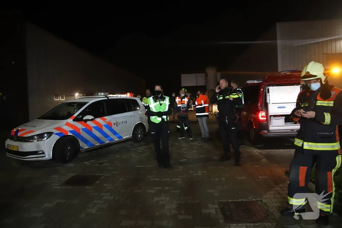 Grote brand in ijzerwarenhandel pand