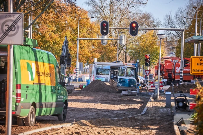 Waterleiding geraakt bij graafwerkzaamheden in Kruiskamp