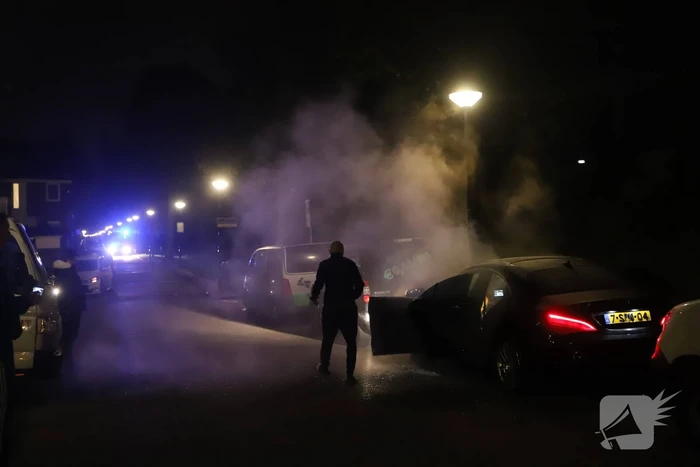 Brand in auto door vuurwerk