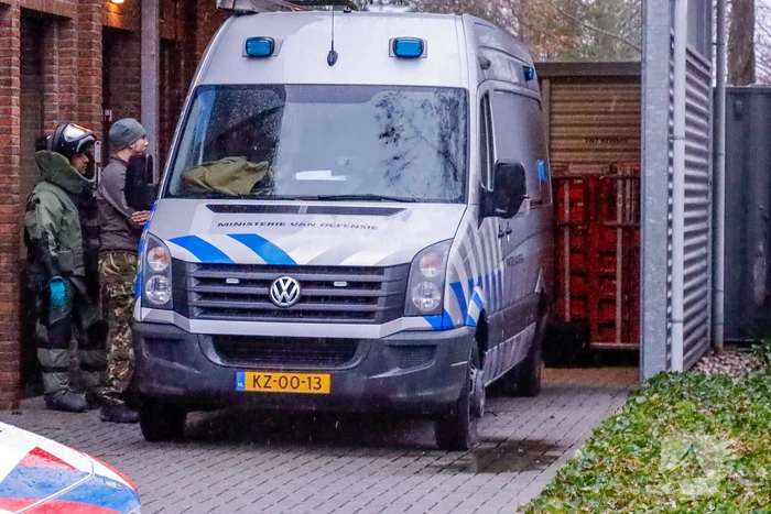 Vuurwerkbom uit woning gehaald
