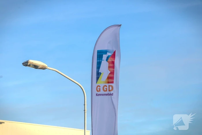 GGD Kennemerland heeft nieuwe coronateststraat geopend in de Waarderpolder