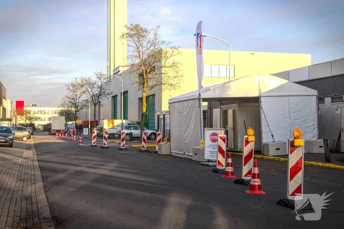 GGD Kennemerland heeft nieuwe coronateststraat geopend in de Waarderpolder